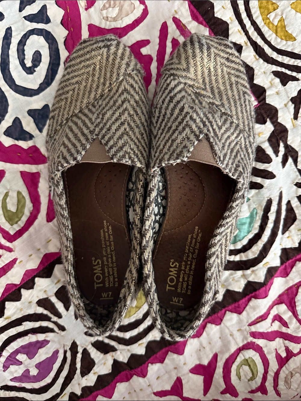 TOMS Women's metallic Herringbone Canvas Slip-Ons